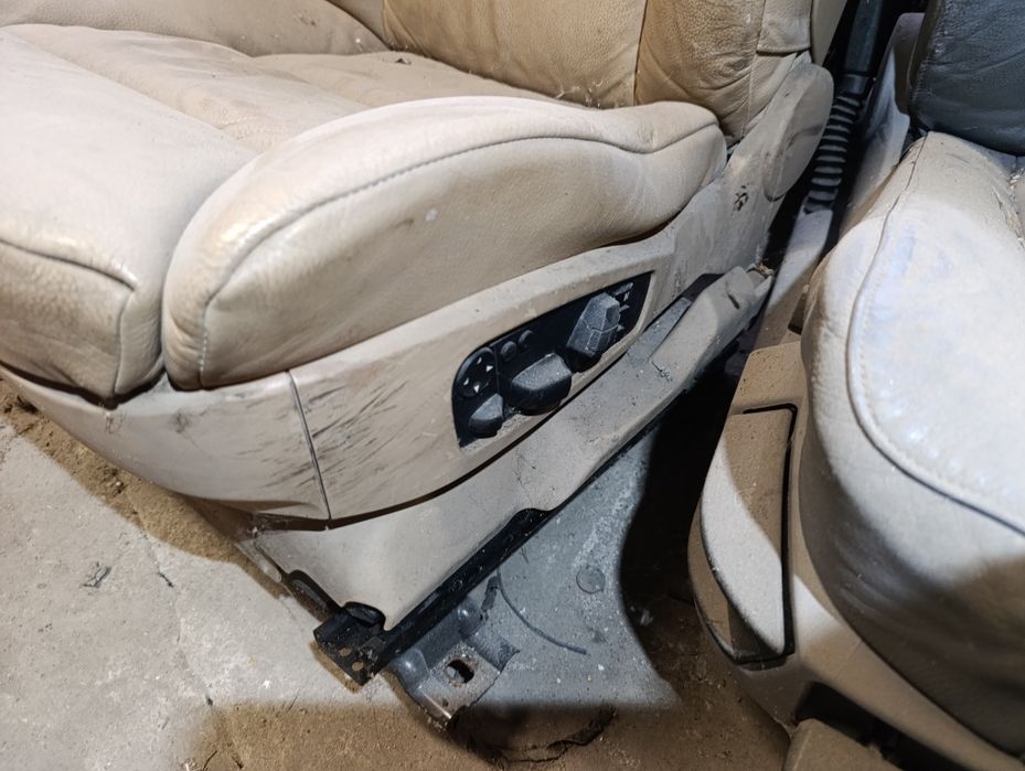 BMW E60 fotele kremowe,komforty