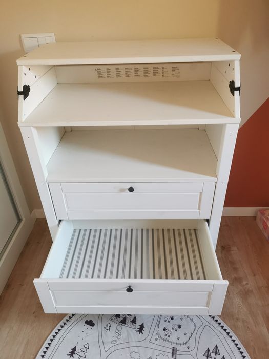 Fraldário ikea Sundvik