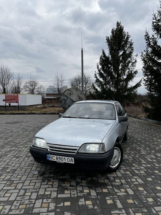 Продам Opel Omega 2.3