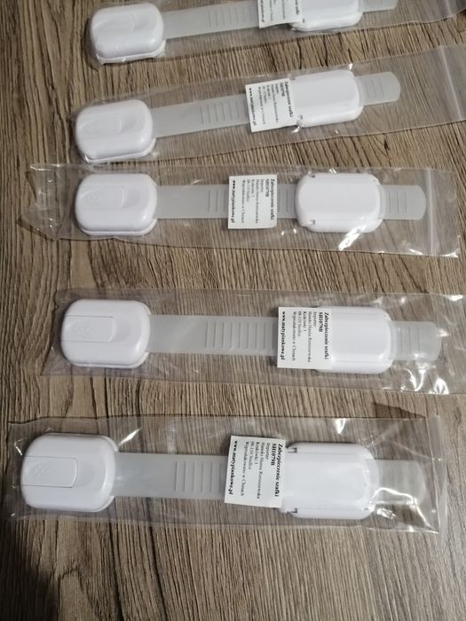 Zabezpieczenia szafki 17szt