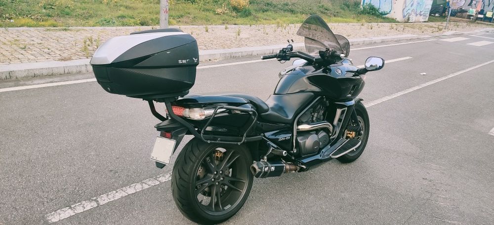 Honda DN-01 impecável