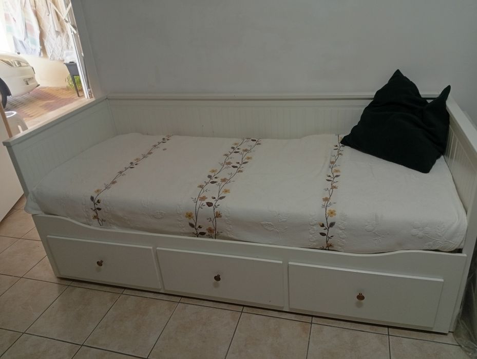Cama de solteiro ikea tipo sofá