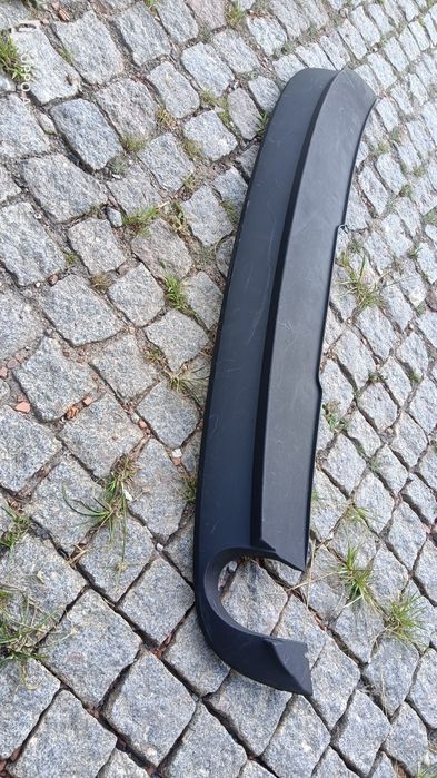 Difusor de parachoques de Audi A4 B9  de 2017