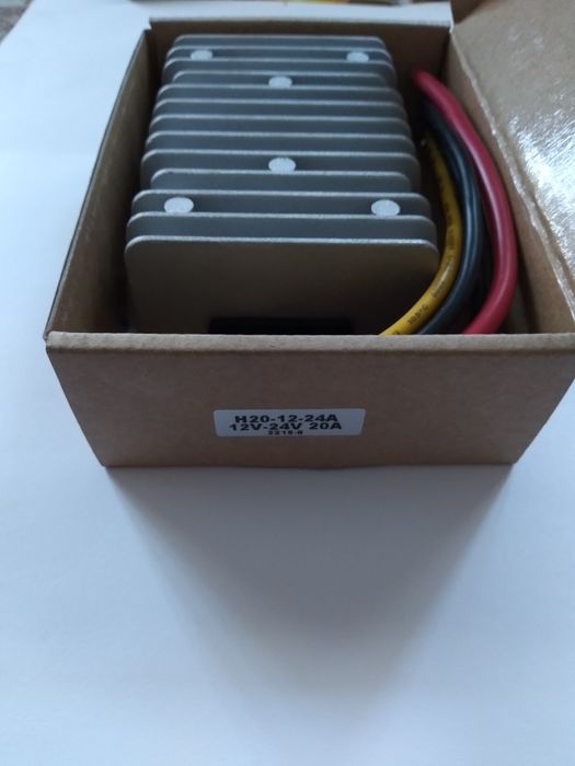 Перетворювач напруги