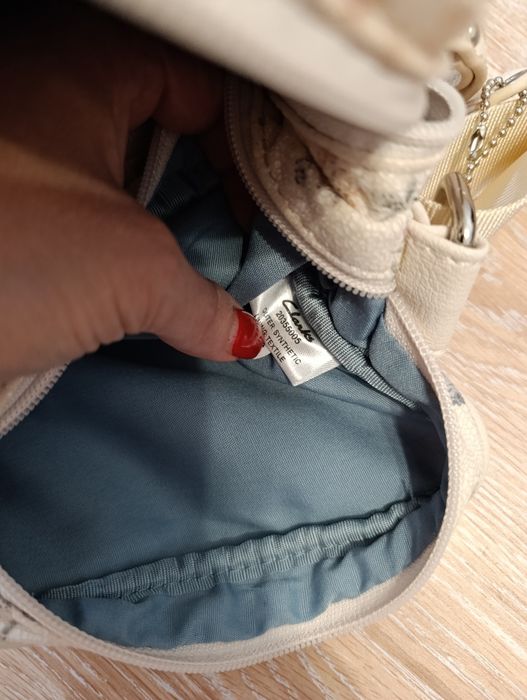 Сумка крос боді clarks