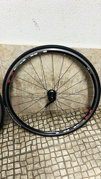 Rodas shimano aluminio michelin dynamic sport