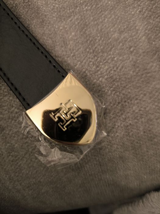 Cinto preto da Tommy Hilfiger