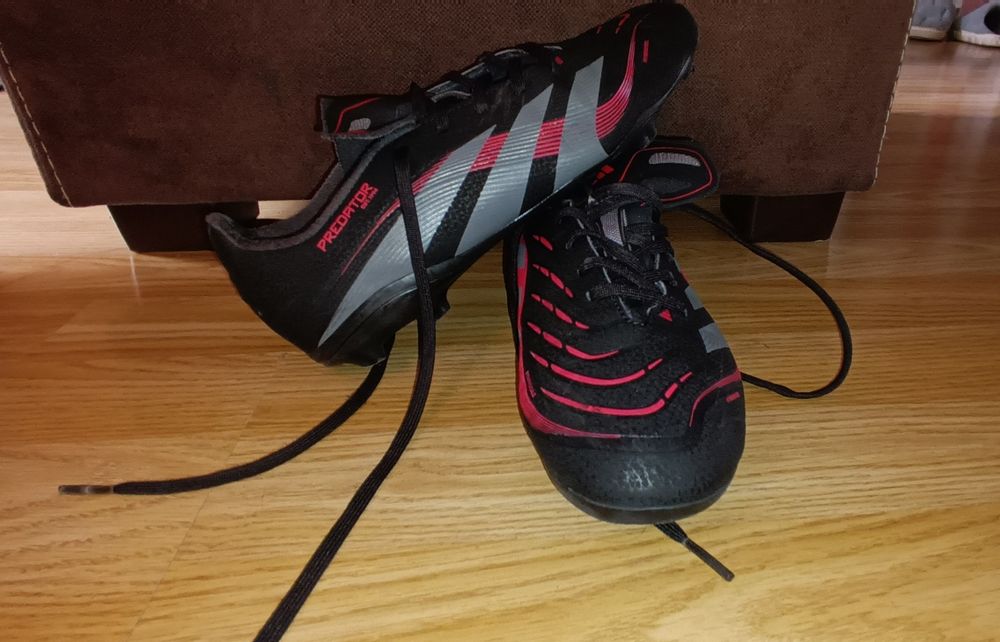 Korki Adidas Predator rozm 39