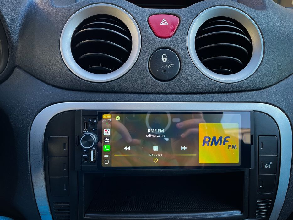 Radio 1DIN ekran 6,86” – bezprzewodowy CarPlay i Android Auto