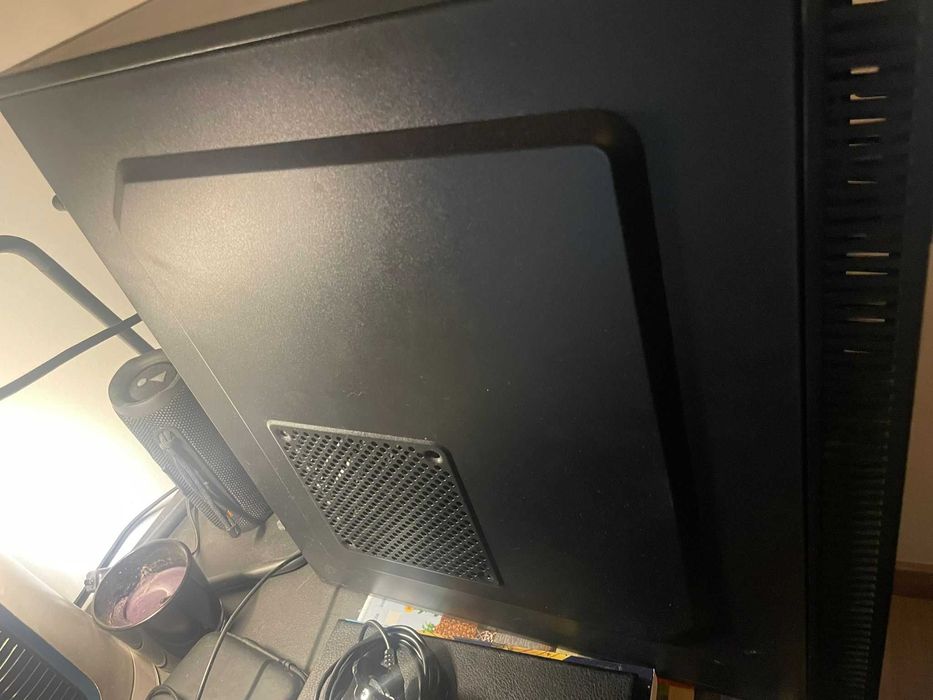 PC Secretário/Escritório AMD Ryzen 5 3400G (Vega 11) - 8GB RAM - SSD 240GB