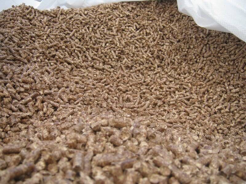 Пелети палевні гранули соснові Pellets Пеллеты