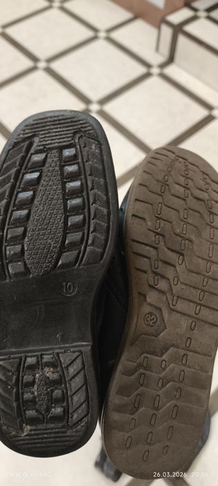 Віддам дитячі речі та взуття даром