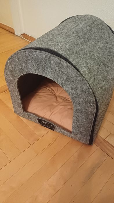 Домик для кошки, новый, войлок, легкий, складываеться, легкий.