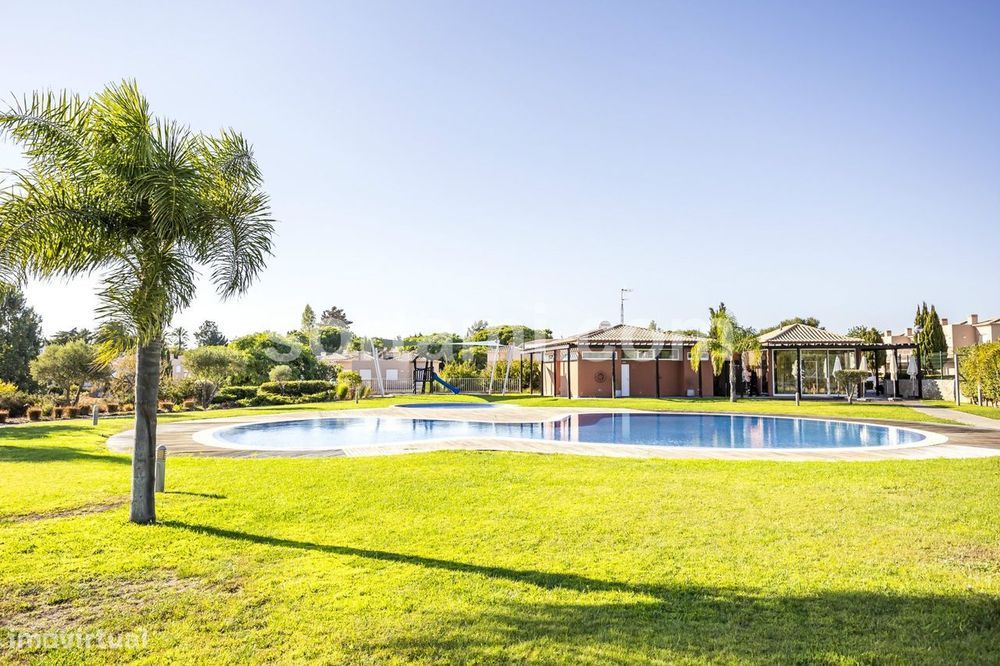 Moradia Geminada T1+2 Venda em Lagoa e Carvoeiro,Lagoa (Algarve)