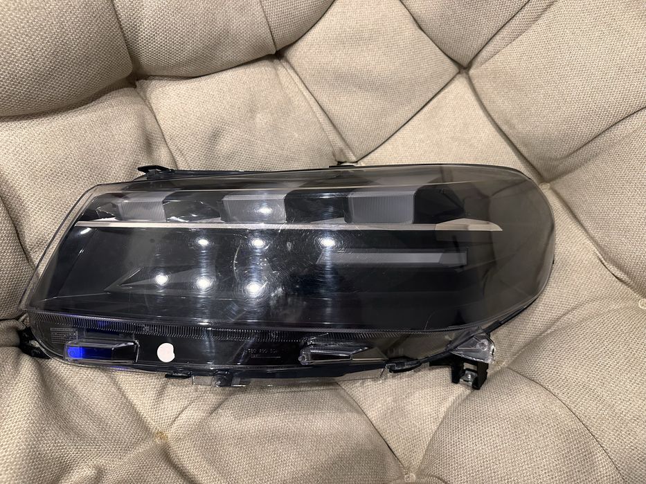 Lampa Peugeot Traveller III Lift expert