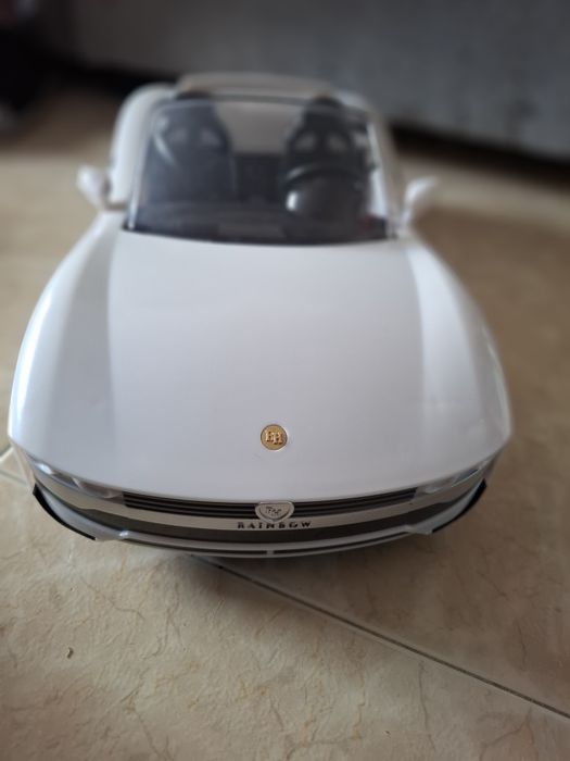 Rainbow High Car64752244352258120