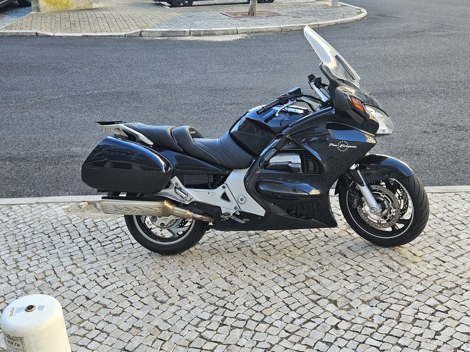 Honda ST1300 Pan European Dualcbs