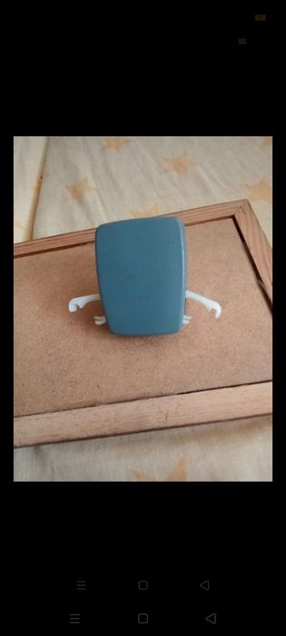 Ładowarka do akumulatorków 675