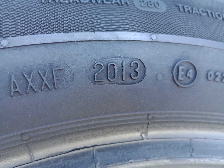 Opony letnie 4x215/55 R18 95H CONTINENTAL Conti Premium Contact 2