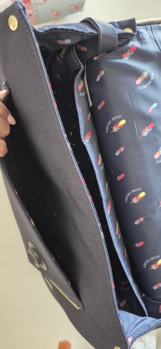 Mochila escolar Menina + estojo