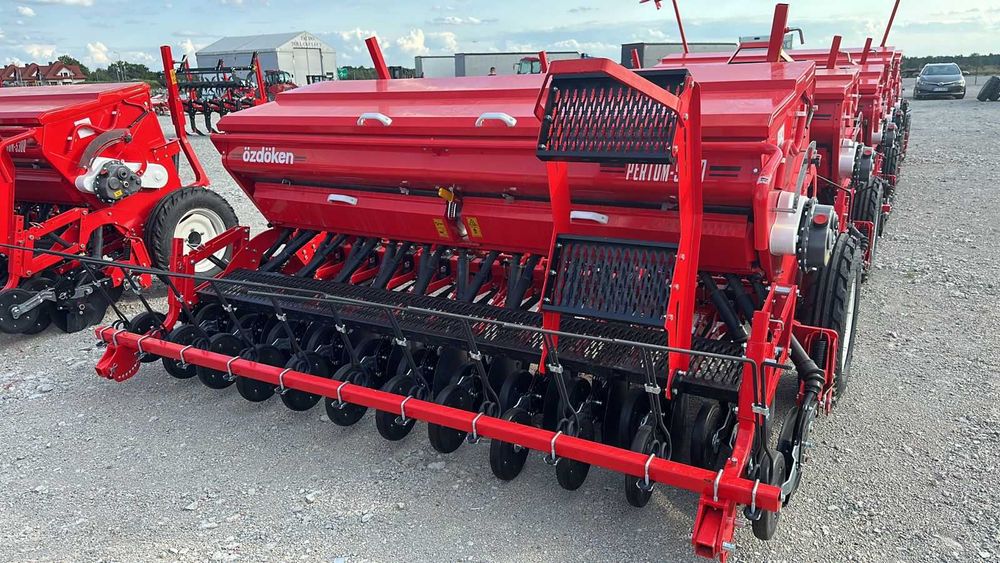 Siewnik zbożowy OZDOKEN PERTUM S-300 3m