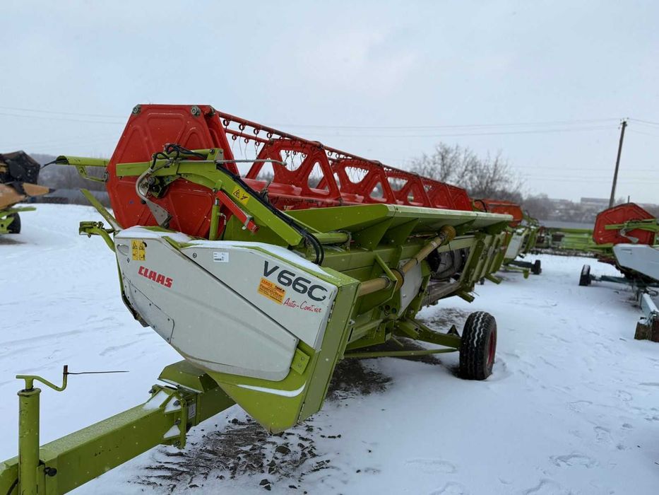 Жниварка Claas V660