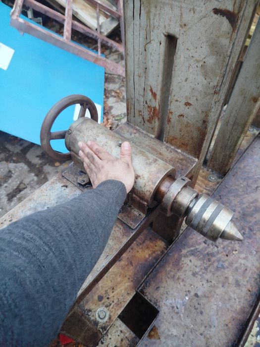 Задня бабка , бабка задняя