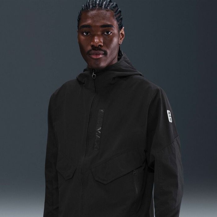 Куртка Nike Air Max Woven Jacket L  Jakna tech tn black IF0849-010 big logo