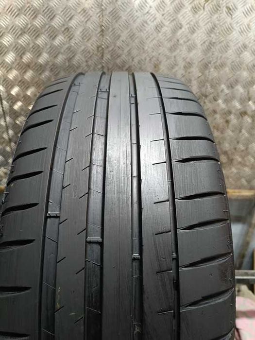 225/45/17 Michelin Pilot Sport 4 225/45 R17 91V