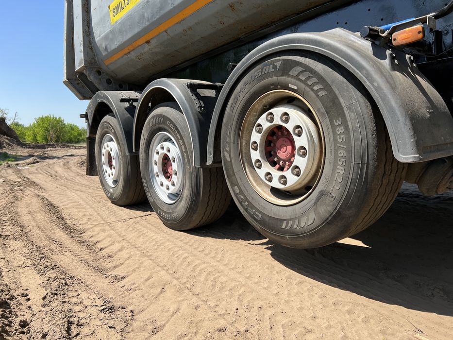 Напівпричіп самоскид schmitz saf