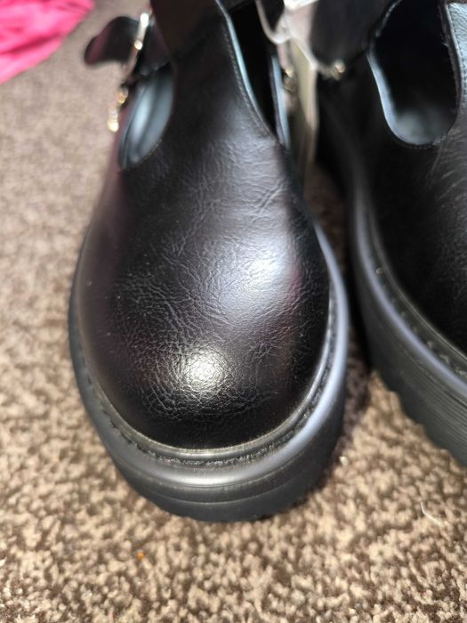 Buty damskie czarne 38