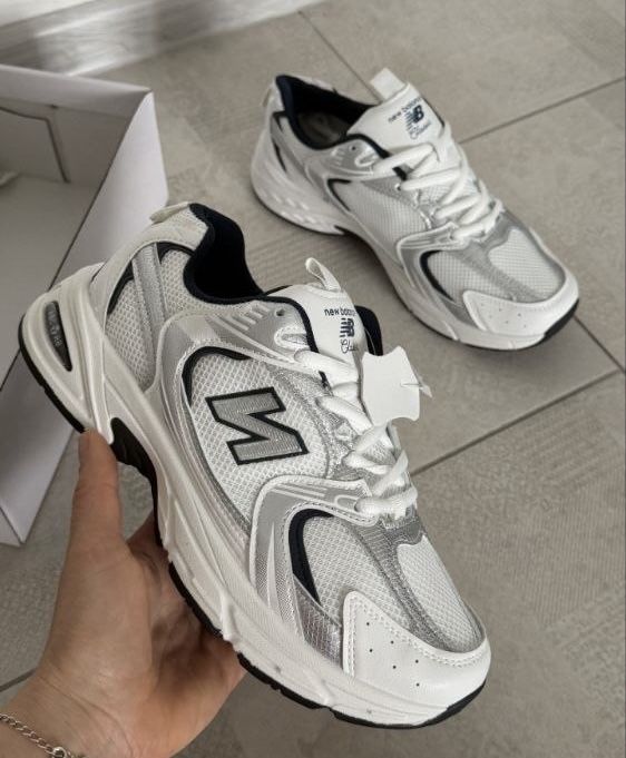 New Balance 530 White/Silver – Klasyczne Sneakersy Retro
