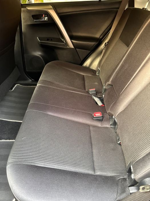 Toyota RAV 4 2015 rok 2.0 D-4D