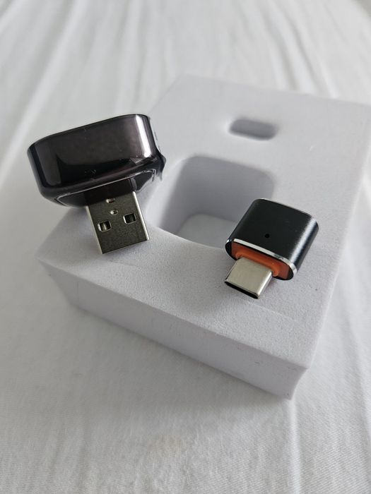 Adapter multimedialny Carplay do auta