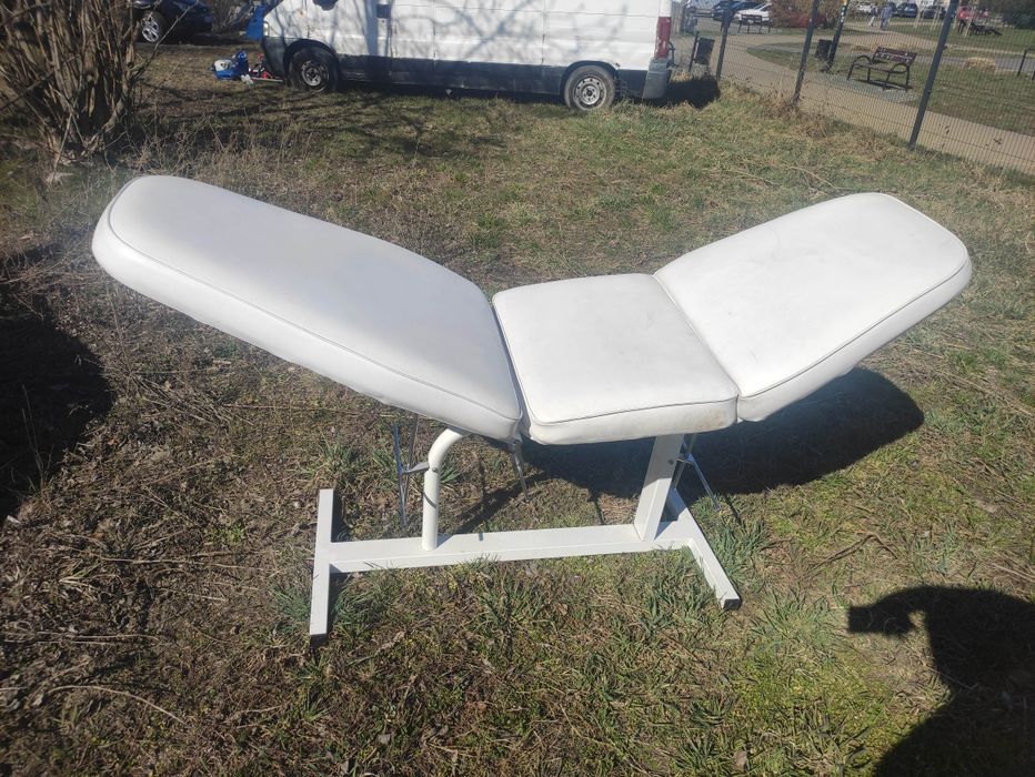 Fotel kosmetyczny tanio