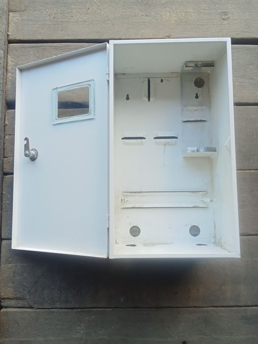 Ящик электрический.