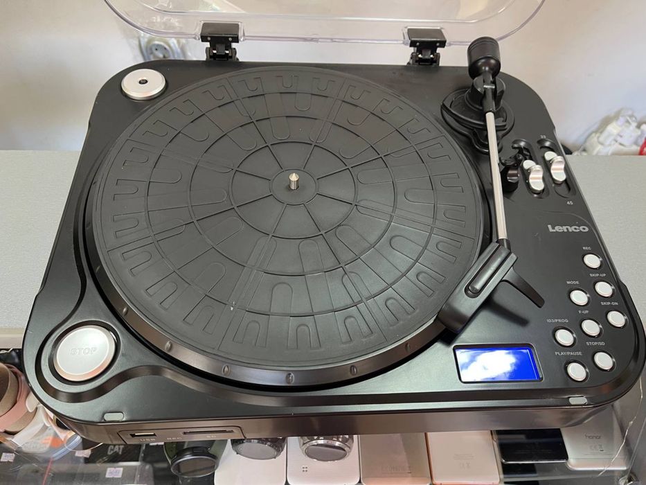 Вініловий програвач Lenco L-71