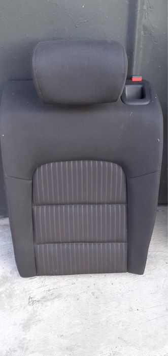 Комплект заднього сидіння ауді А4 B8