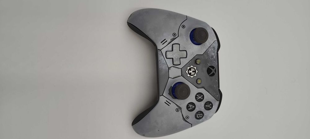 Pady Xbox One TMR Hall Effect Zero Driftu | 1914 Carbon Black / Robot White / Gears 5