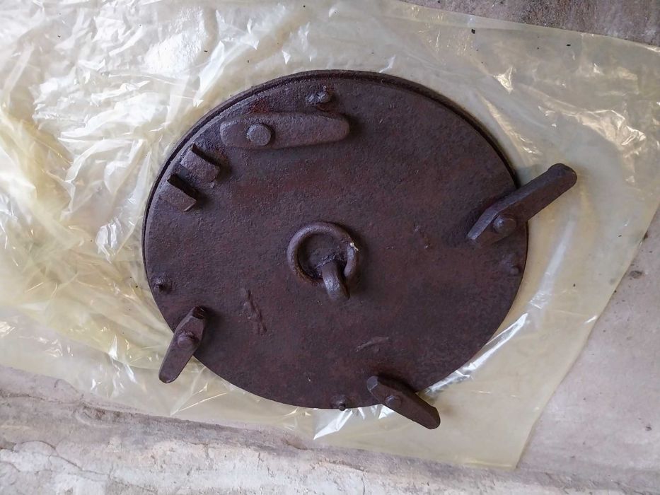 Właz od czołgu JS-2