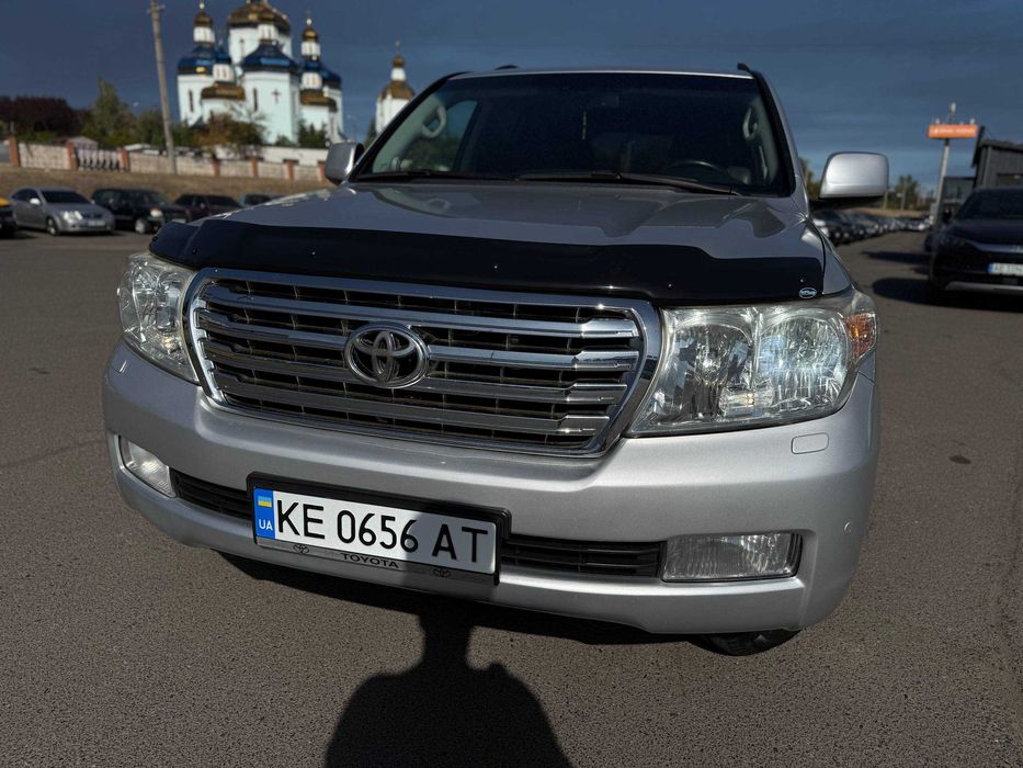 Avtoreal Toyota Land Cruiser 200 Дизель 4.5