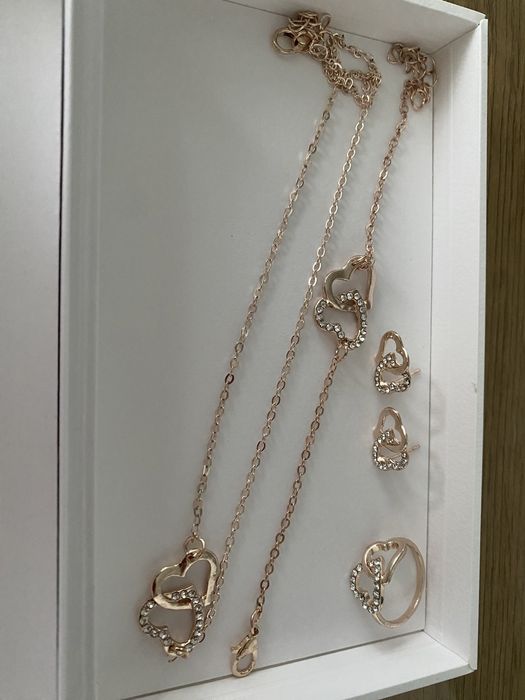 Набор женский  6 предметов золото/серебро новый