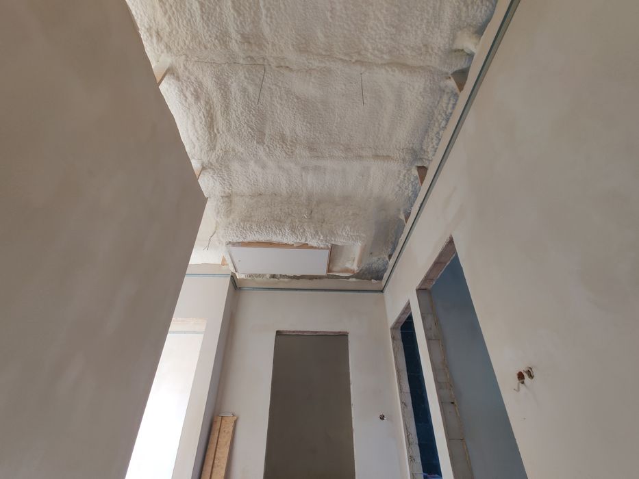 Izolacja Pianą PUR Poddasza/Fundamenty/Hale