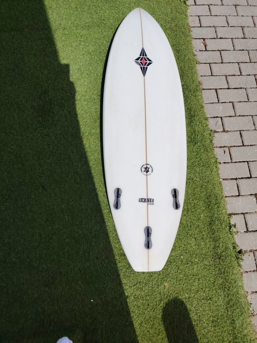 Prancha de Surf Performance 5’7 – Modelo Skate | 27 Litros