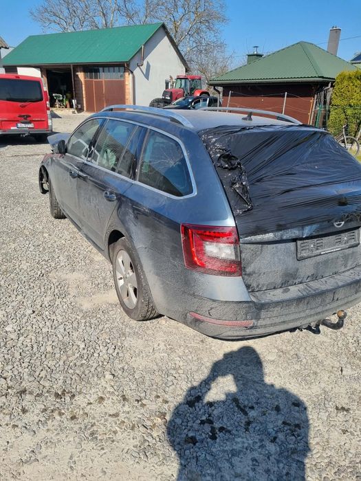 Skoda Octavia 2019r  105tys.km 115km.Virtual Cockpit