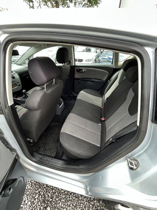 Seat Leon/ 1.9 Diesel/ Manual/  Mapa/ Alusy/ Klima/ Super stan/ Zero rdzy