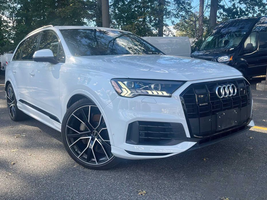 Audi Q7      2023