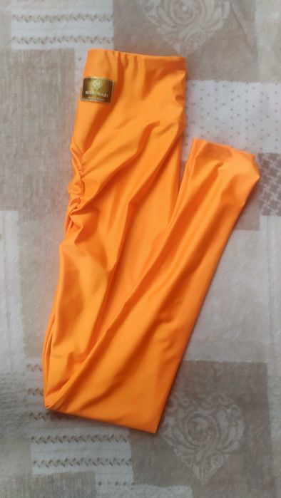 Leginsy push up modelujące pośladki Mari Mari