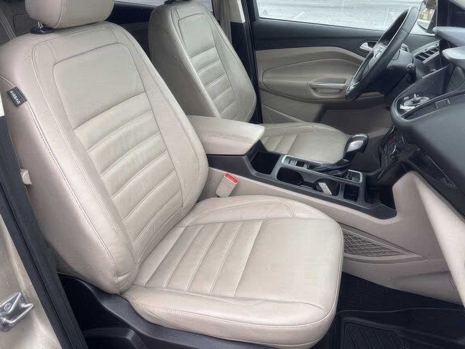 Ford Escape Titanium      2018