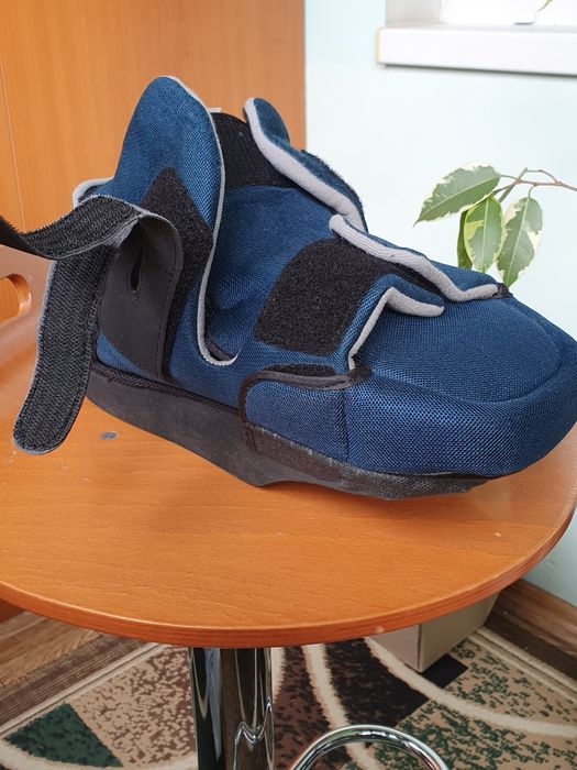 Ортопедический сандаль